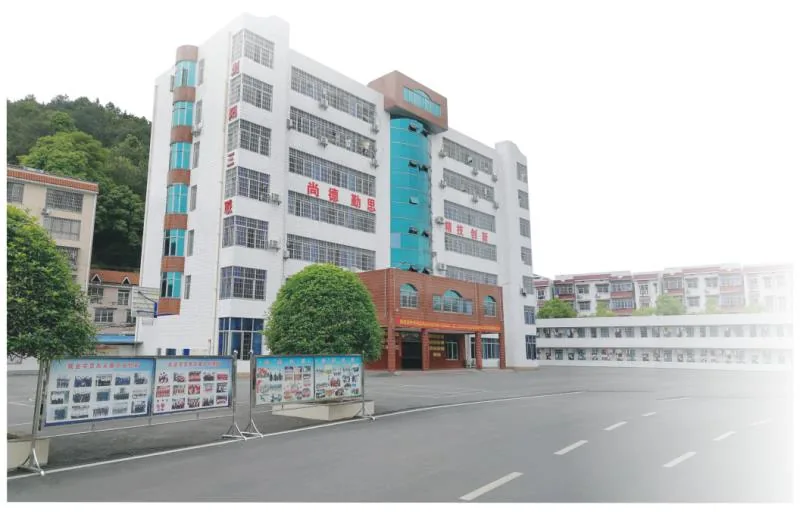 长沙市三联科技中等职业学校校园环境