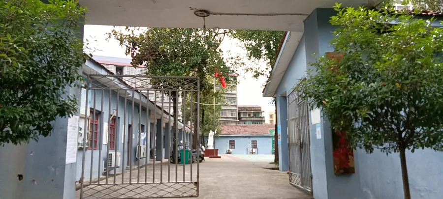 怀化市金桥职业技术学校校园环境